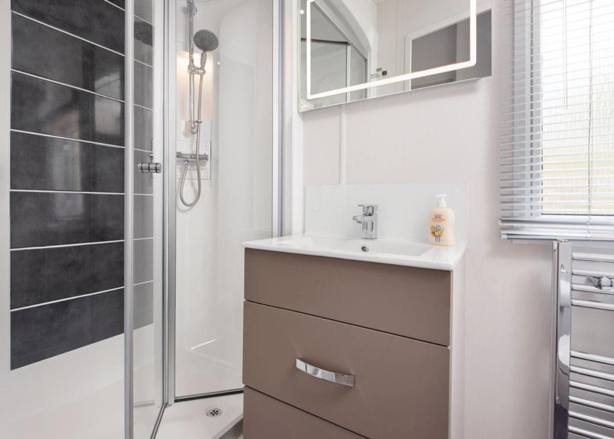 فندق Great Blencowفي  Flusco Wood المظهر الخارجي الصورة